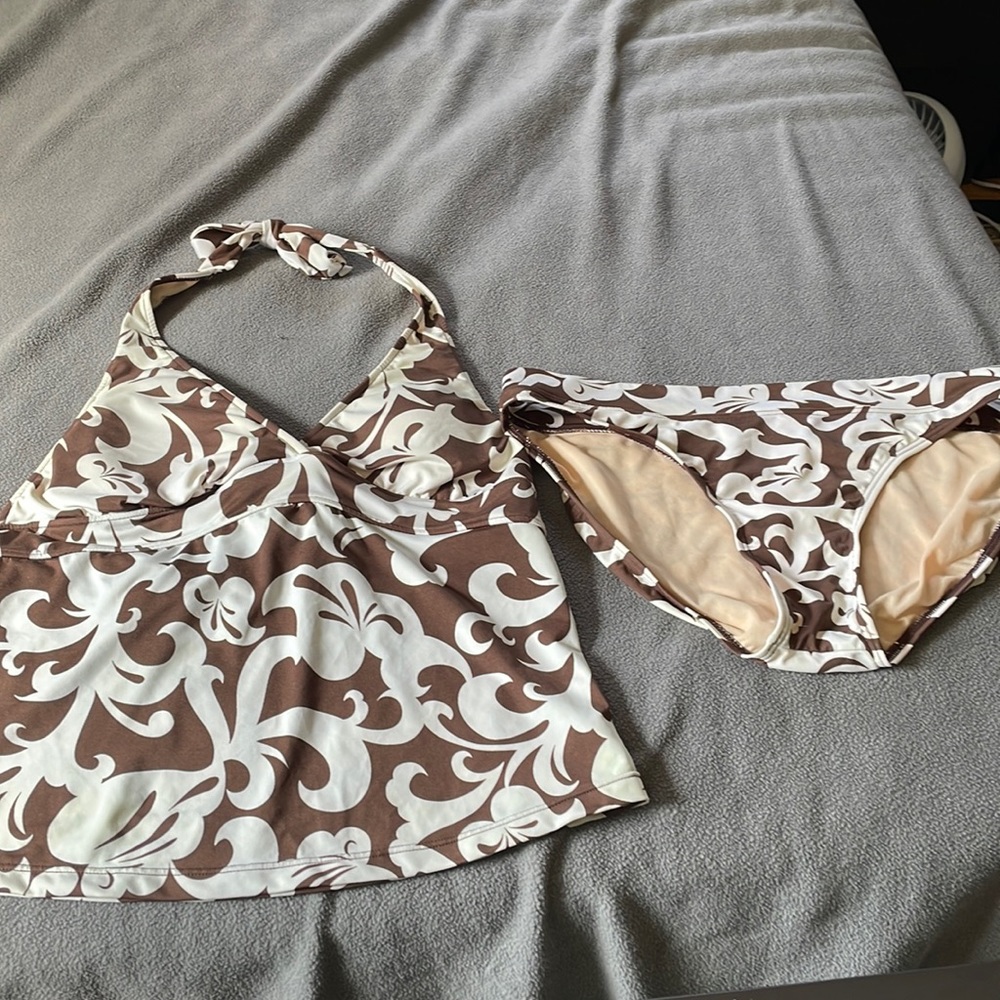 Title nine tankini